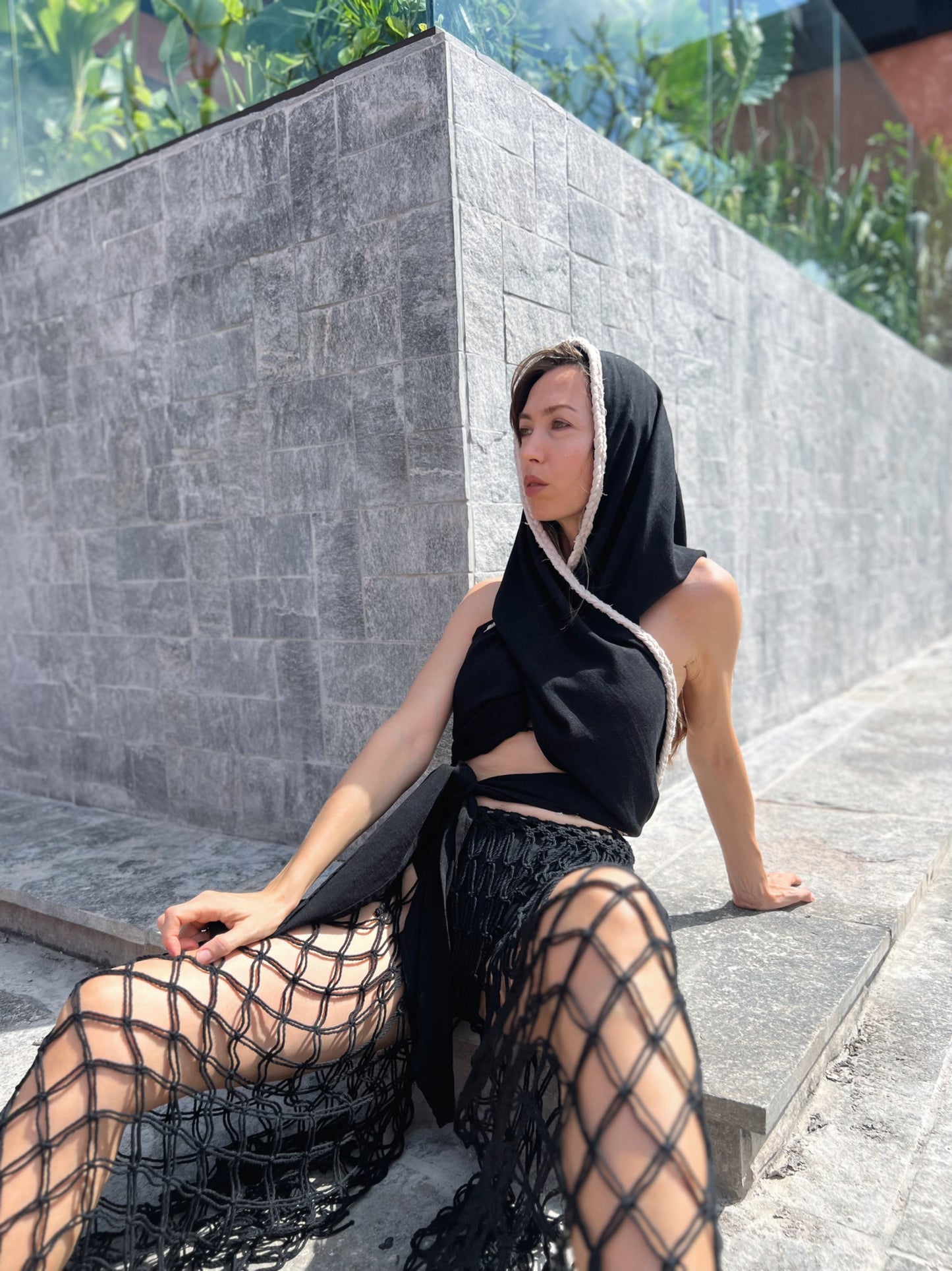 HOOD-TOP MAXIM