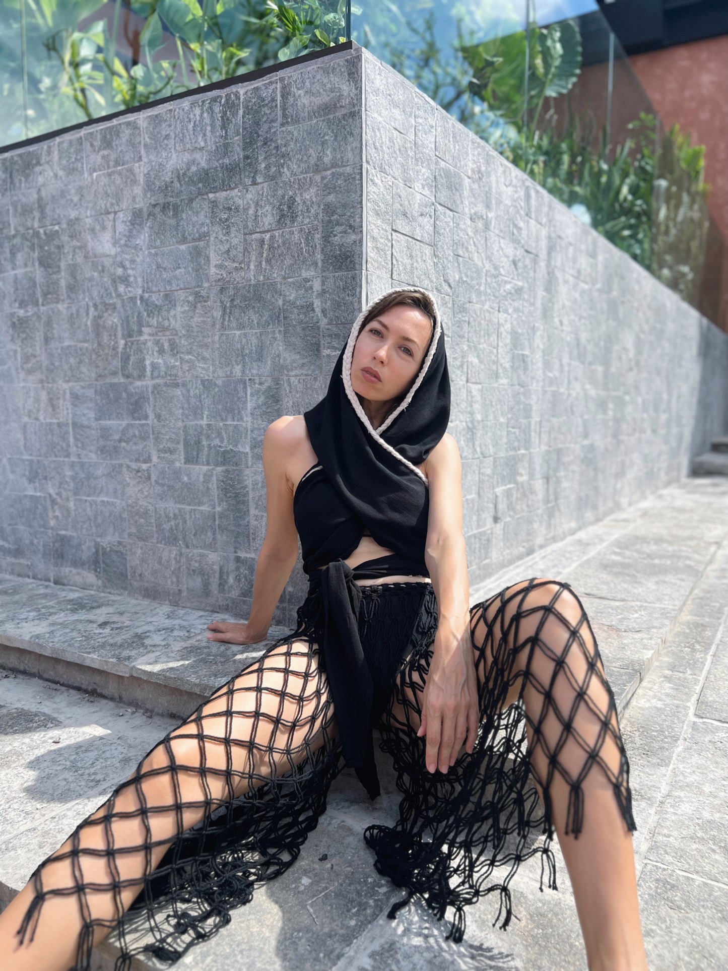 HOOD-TOP MAXIM